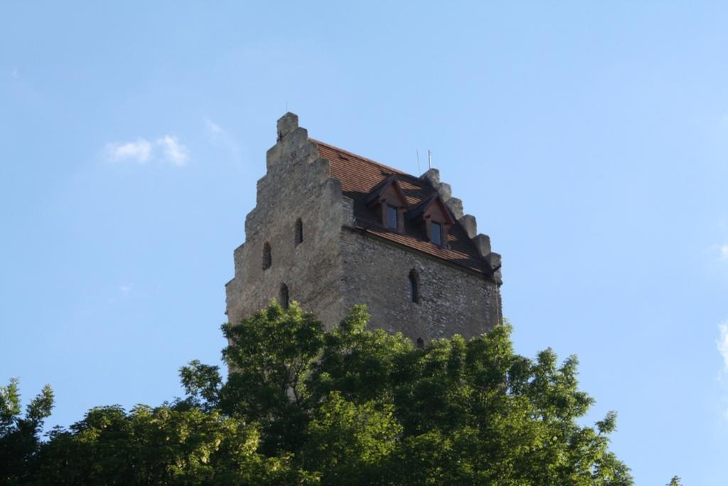 Pod Hradom Restaurant & Pension Topoľčany Kültér fotó