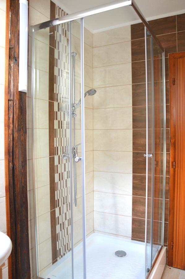 Pod Hradom Restaurant & Pension Topoľčany Kültér fotó